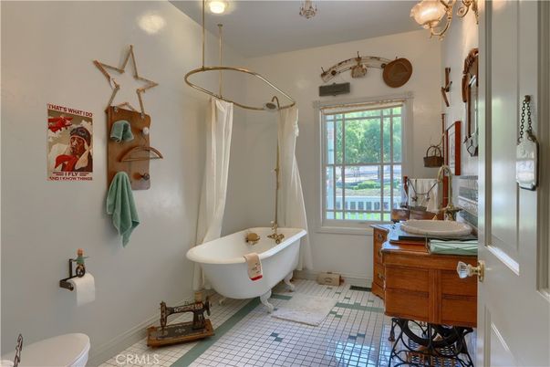 Bathroom, Free Standing Baths, Interior, Recessed Lighting
