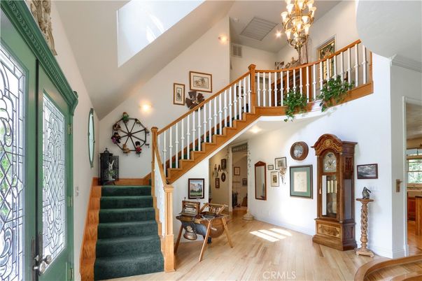 Chandelier, Interior, Recessed Lighting, Wood Texture Flooring