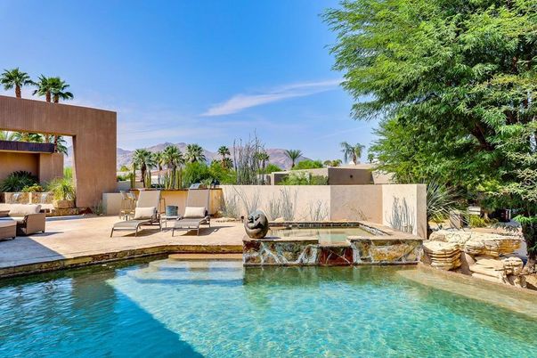 Exterior, Lake, Pool