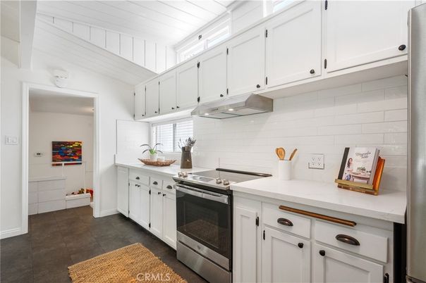 Interior, Kitchen, Stainless Steel Appliances
