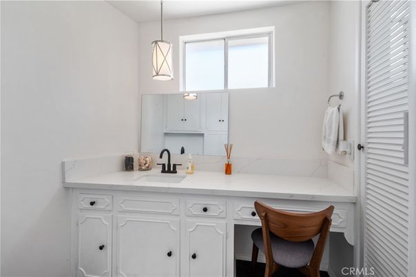 Bathroom, Interior, Pendant Lights