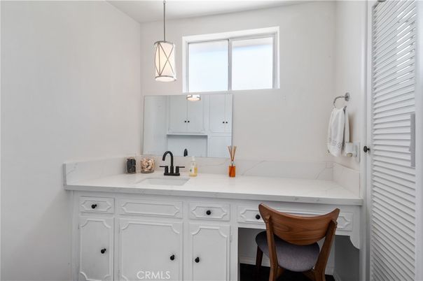 Bathroom, Interior, Pendant Lights