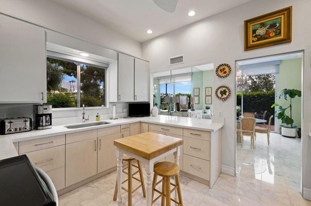 Interior, Kitchen, Recessed Lighting