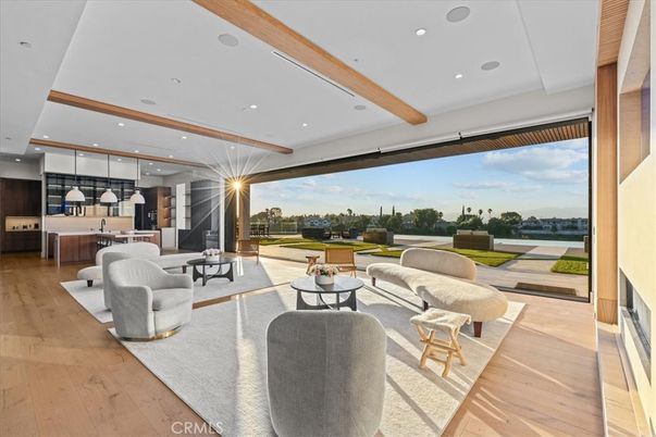 Interior, Living room, Pendant Lights, Recessed Lighting, Wooden Beams, Wood Texture Flooring