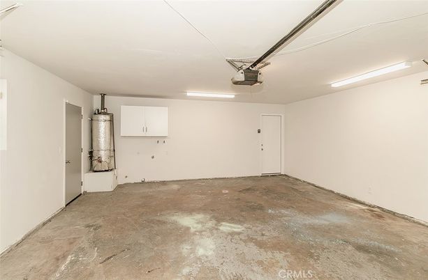 Empty room, Garage, Interior