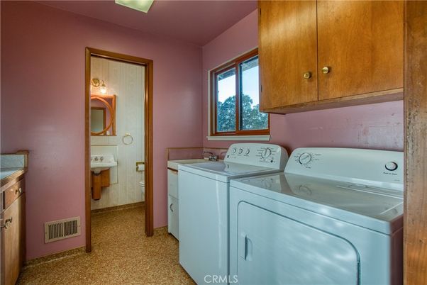 Interior, Utility Closets, Washer