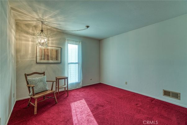 Empty room, Interior, Pendant Lights