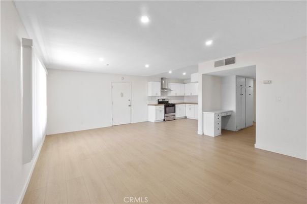 Empty room, Interior, Kitchen, Recessed Lighting, Wood Texture Flooring