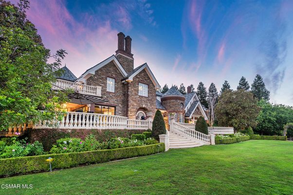 Backyard, Exterior, Facade, Brick Facade, Tudor Revival