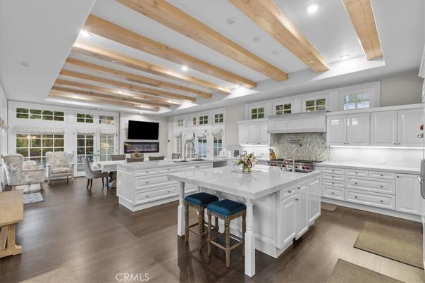 Dining room, Interior, Kitchen, Living room, Recessed Lighting, Wooden Beams, Wood Texture Flooring