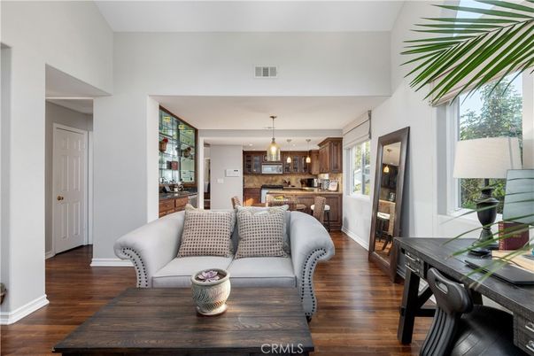 Dining room, Interior, Kitchen, Living room, Pendant Lights, Wood Texture Flooring