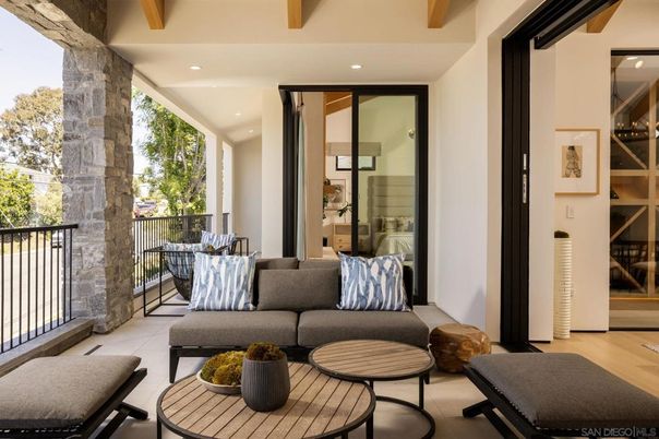 Interior, Living room, Recessed Lighting, Wooden Beams, Wood Texture Flooring