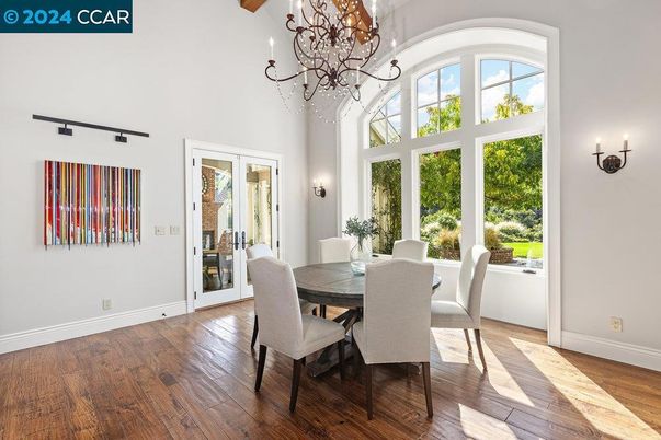 Chandelier, Dining room, Interior, Wooden Beams, Wood Texture Flooring