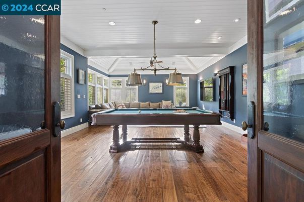 Billiard Table, Game Room, Interior, Pendant Lights, Recessed Lighting, Wood Texture Flooring
