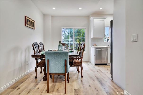 Dining room, Interior, Kitchen, Recessed Lighting, Wood Texture Flooring