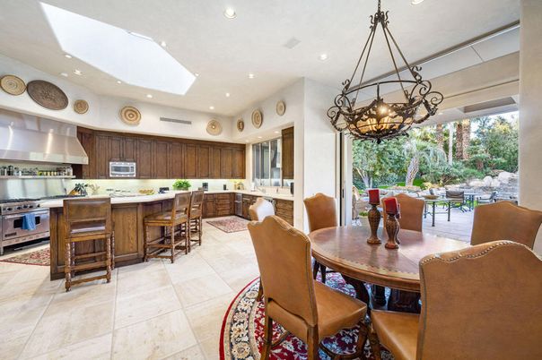 Dining room, Interior, Kitchen, Pendant Lights, Recessed Lighting, Stainless Steel Appliances