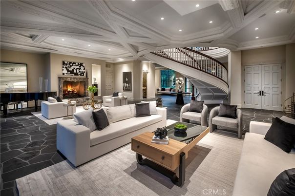 Fireplace, Interior, Living room, Piano, Recessed Lighting, Wood Texture Flooring