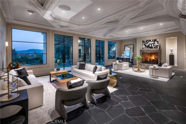 Fireplace, Interior, Living room, Recessed Lighting