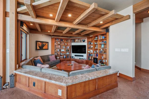 Interior, Living room, Recessed Lighting, Wooden Beams, Wooden Ceilings