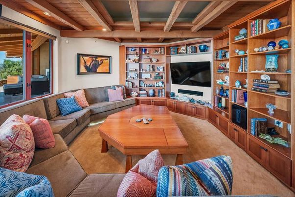Interior, Living room, Recessed Lighting, Wooden Beams, Wooden Ceilings