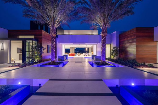 Exterior, Facade, Fireplace, Modern