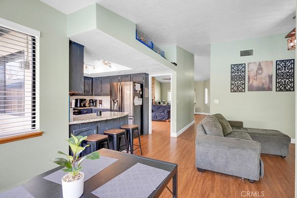 Dining room, Interior, Kitchen, Stainless Steel Appliances, Wood Texture Flooring
