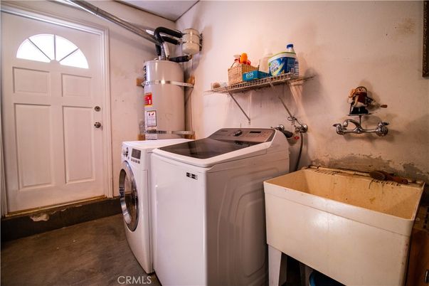 Interior, Washer