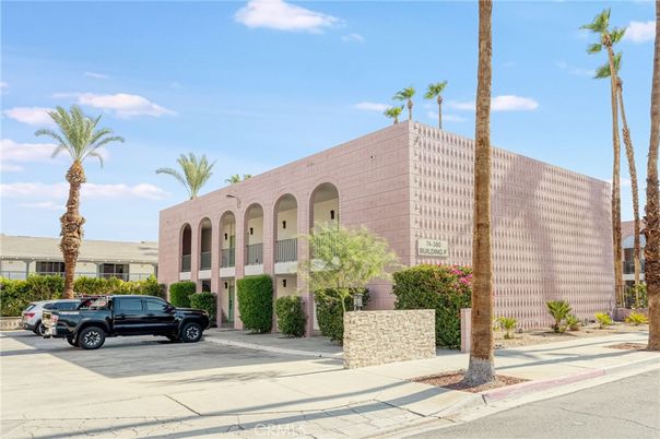 Exterior, Facade, Condo Building