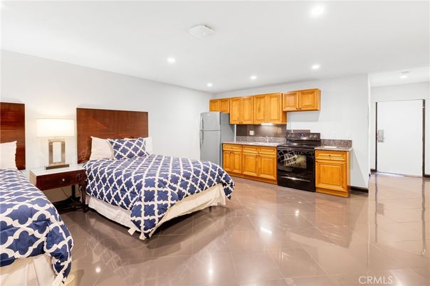 Bedroom, Interior, Kitchen, Recessed Lighting