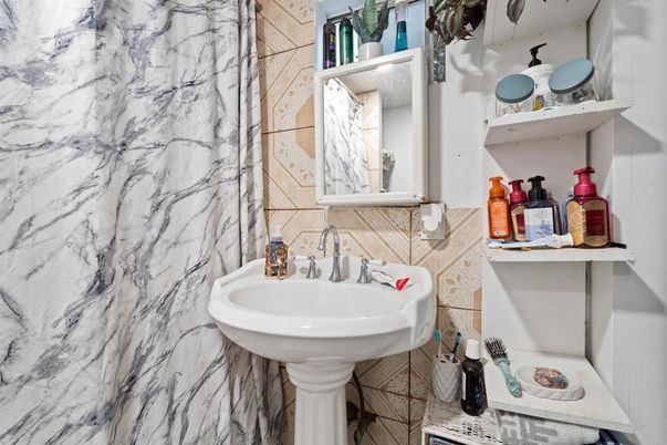 Bathroom, Interior, Marble Walls