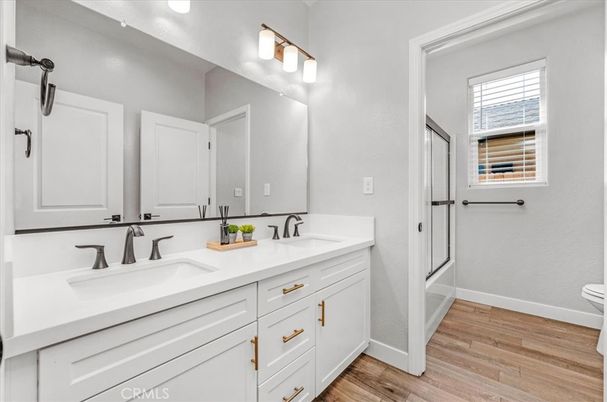 Bathroom, Dual Sink Vanities, Interior, Wood Texture Flooring