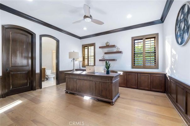 Home Office, Interior, Recessed Lighting, Wood Texture Flooring