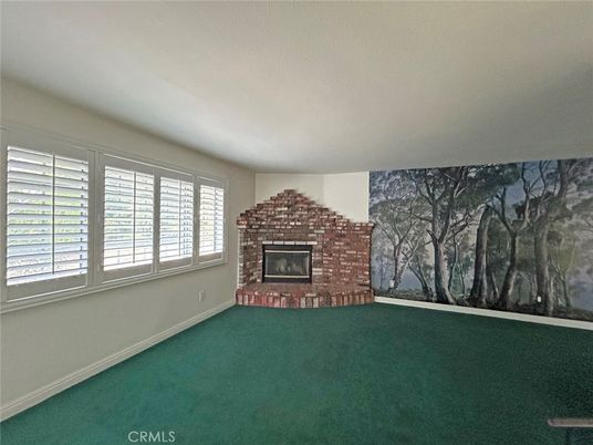 Empty room, Fireplace, Interior