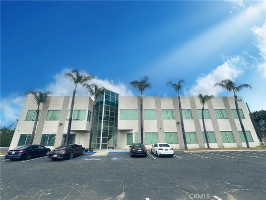 Exterior, Facade, Condo Building