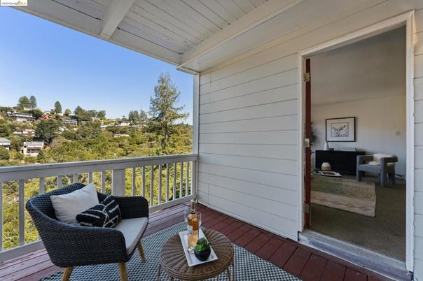 Exterior, Wood Texture Flooring