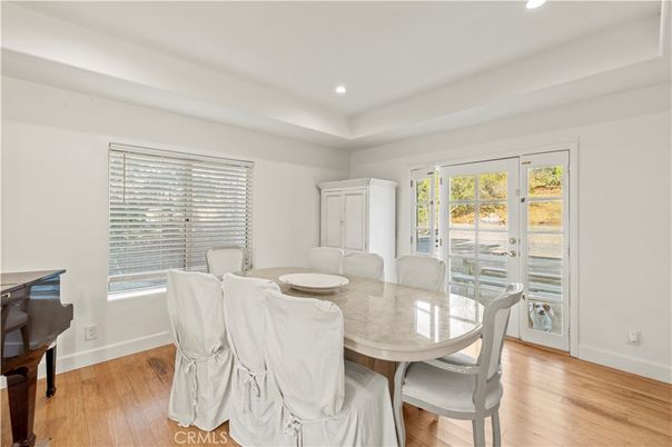 Dining room, Interior, Recessed Lighting, Wood Texture Flooring