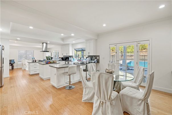 Dining room, Interior, Kitchen, Recessed Lighting, Wood Texture Flooring