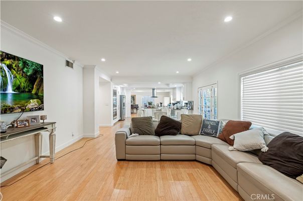 Interior, Kitchen, Living room, Recessed Lighting, Wood Texture Flooring