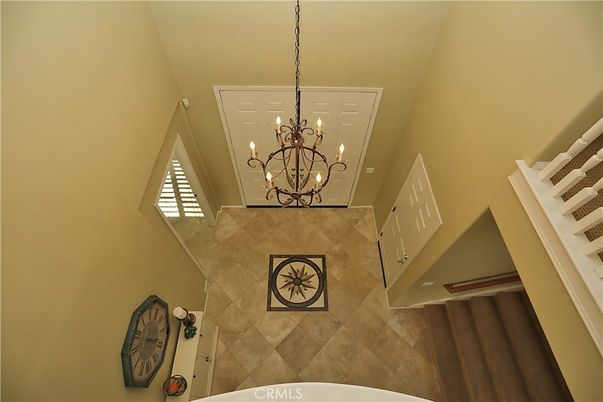 Chandelier, Interior