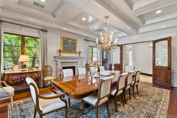 Chandelier, Dining room, Fireplace, Interior, Recessed Lighting, Wood Texture Flooring