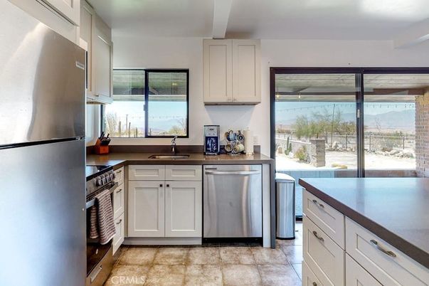 Interior, Kitchen, Stainless Steel Appliances