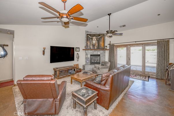 Fireplace, Interior, Living room, Water
