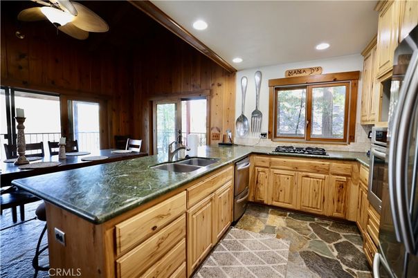 Interior, Kitchen, Recessed Lighting