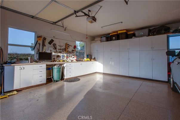 Garage, Interior