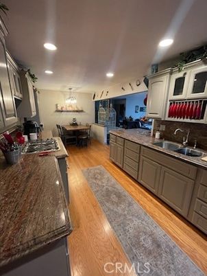 Dining room, Interior, Kitchen, Pendant Lights, Recessed Lighting, Wood Texture Flooring