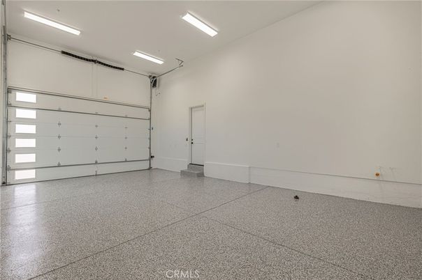 Garage, Interior, Recessed Lighting