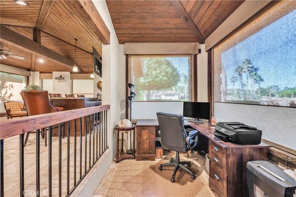 Home Office, Interior, Pendant Lights, Recessed Lighting, Wooden Beams, Wooden Ceilings