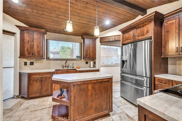 Interior, Kitchen, Pendant Lights, Recessed Lighting, Wooden Ceilings