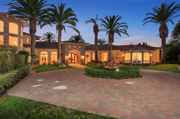 Backyard, Exterior, Facade, Mediterranean