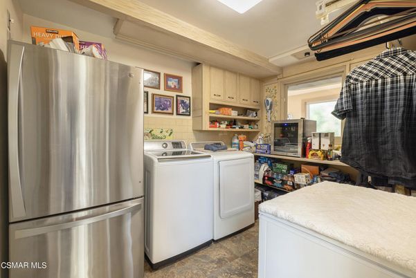 Interior, Stainless Steel Appliances, Washer